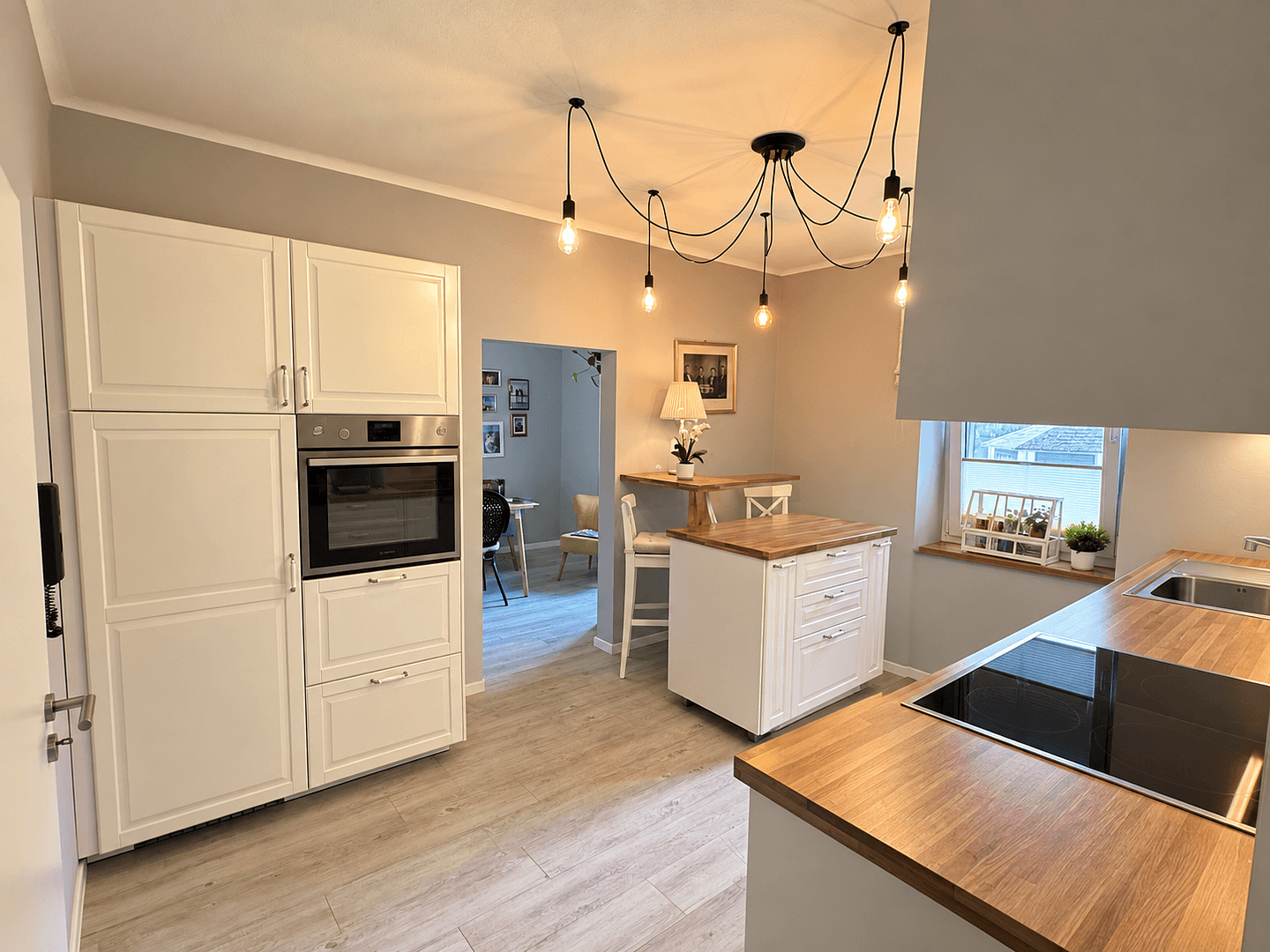 Predaj domu 290 m², pozemok 675 m², Bruchstr. 4, Hütschenhausen, Porýnie-Falcko Predaj domu 290 m², pozemok 675 m², Bruchstr. 4, Hütschenhausen, Porýnie-Falcko