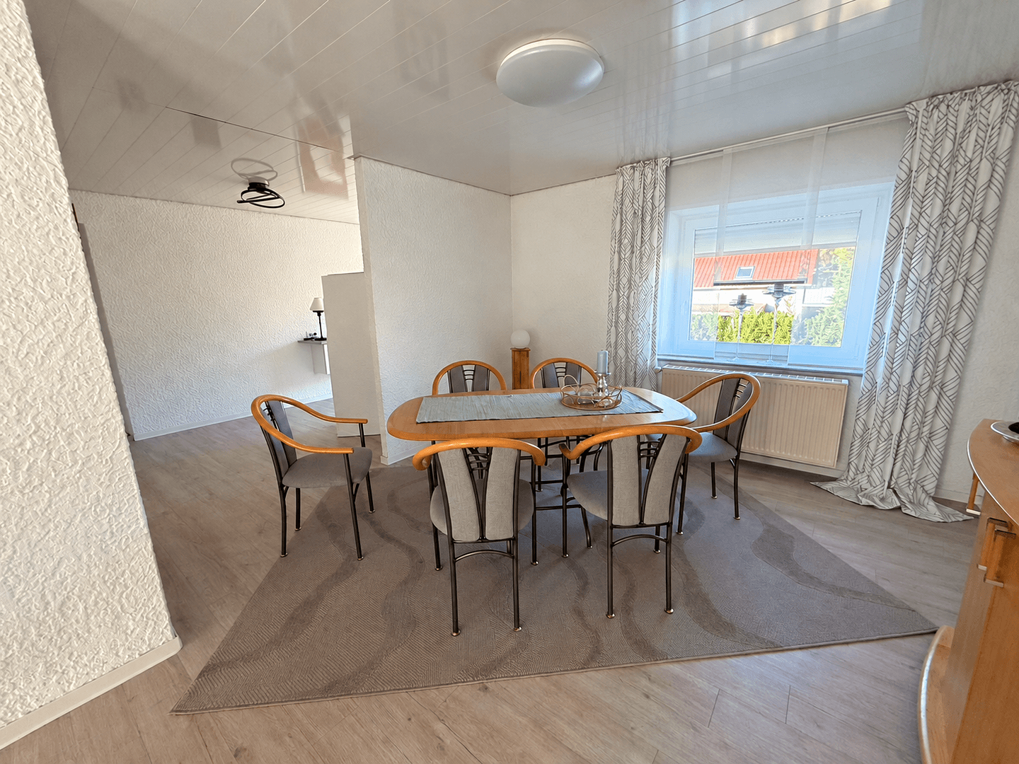 Predaj domu 290 m², pozemok 675 m², Bruchstr. 4, Hütschenhausen, Porýnie-Falcko Predaj domu 290 m², pozemok 675 m², Bruchstr. 4, Hütschenhausen, Porýnie-Falcko