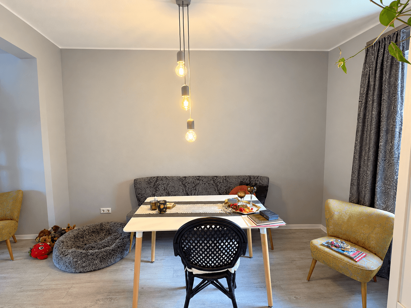Predaj domu 290 m², pozemok 675 m², Bruchstr. 4, Hütschenhausen, Porýnie-Falcko Predaj domu 290 m², pozemok 675 m², Bruchstr. 4, Hütschenhausen, Porýnie-Falcko