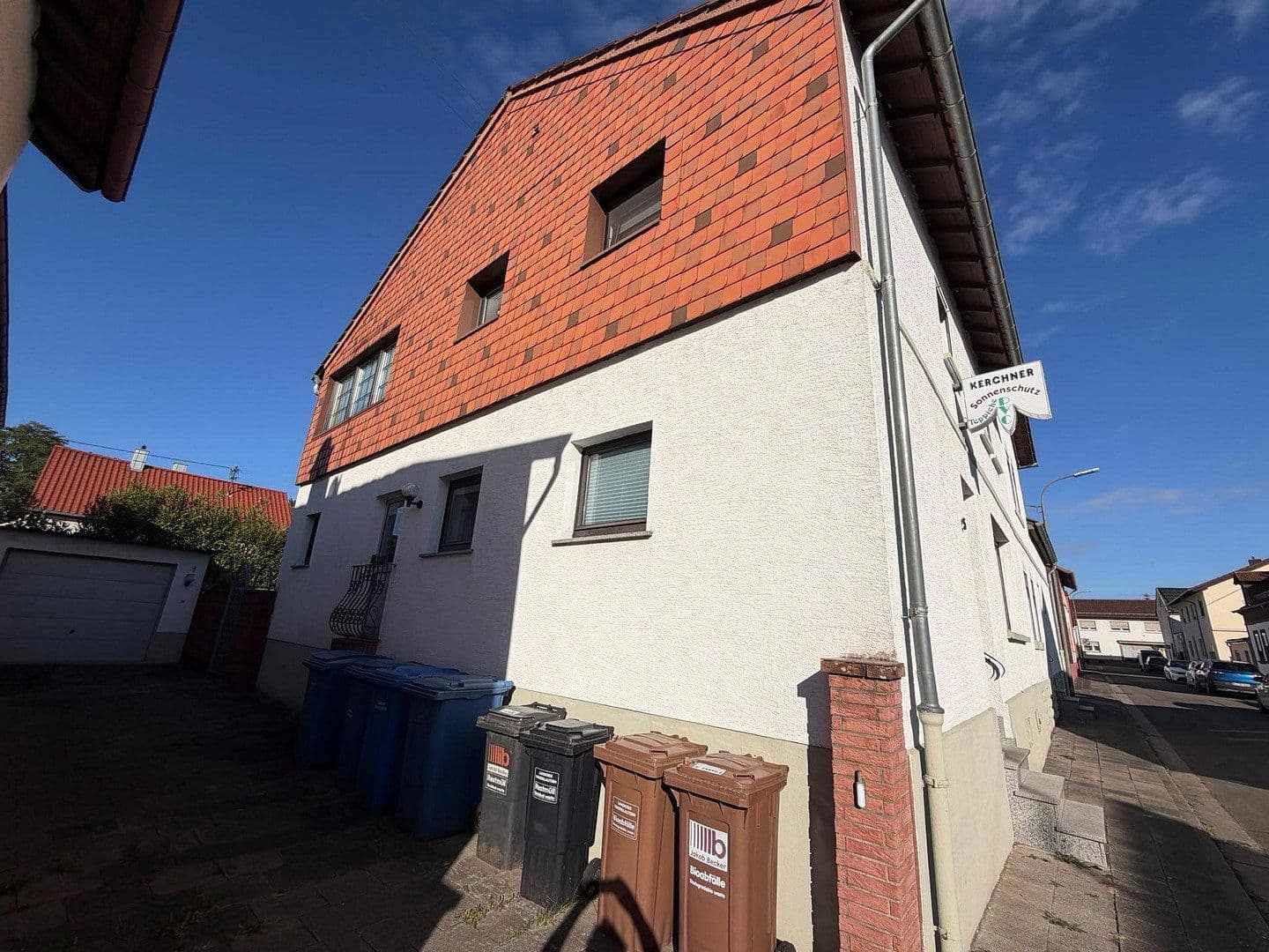 Predaj domu 290 m², pozemok 675 m², Bruchstr. 4, Hütschenhausen, Porýnie-Falcko Predaj domu 290 m², pozemok 675 m², Bruchstr. 4, Hütschenhausen, Porýnie-Falcko