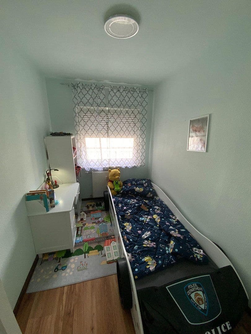 Prenájom bytu 3-izbový 60 m², Pfungstadt, Hesensko Prenájom bytu 3-izbový 60 m², Pfungstadt, Hesensko