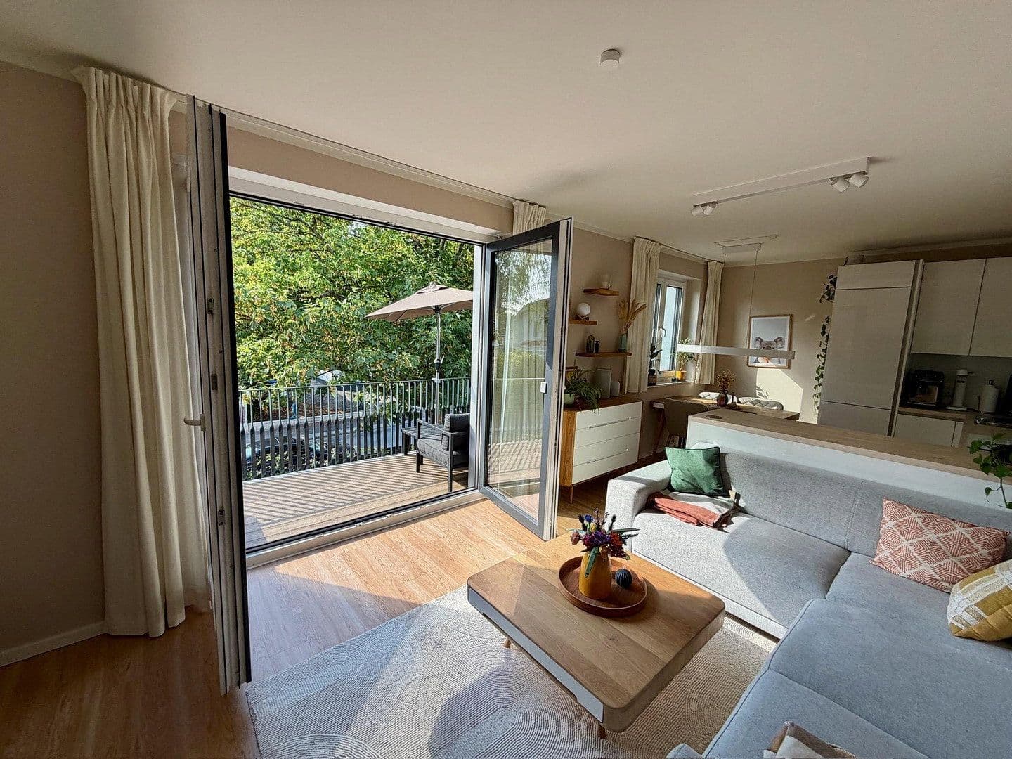 Predaj bytu 4-izbový 89 m², Hamburg, Hamburg Predaj bytu 4-izbový 89 m², Hamburg, Hamburg