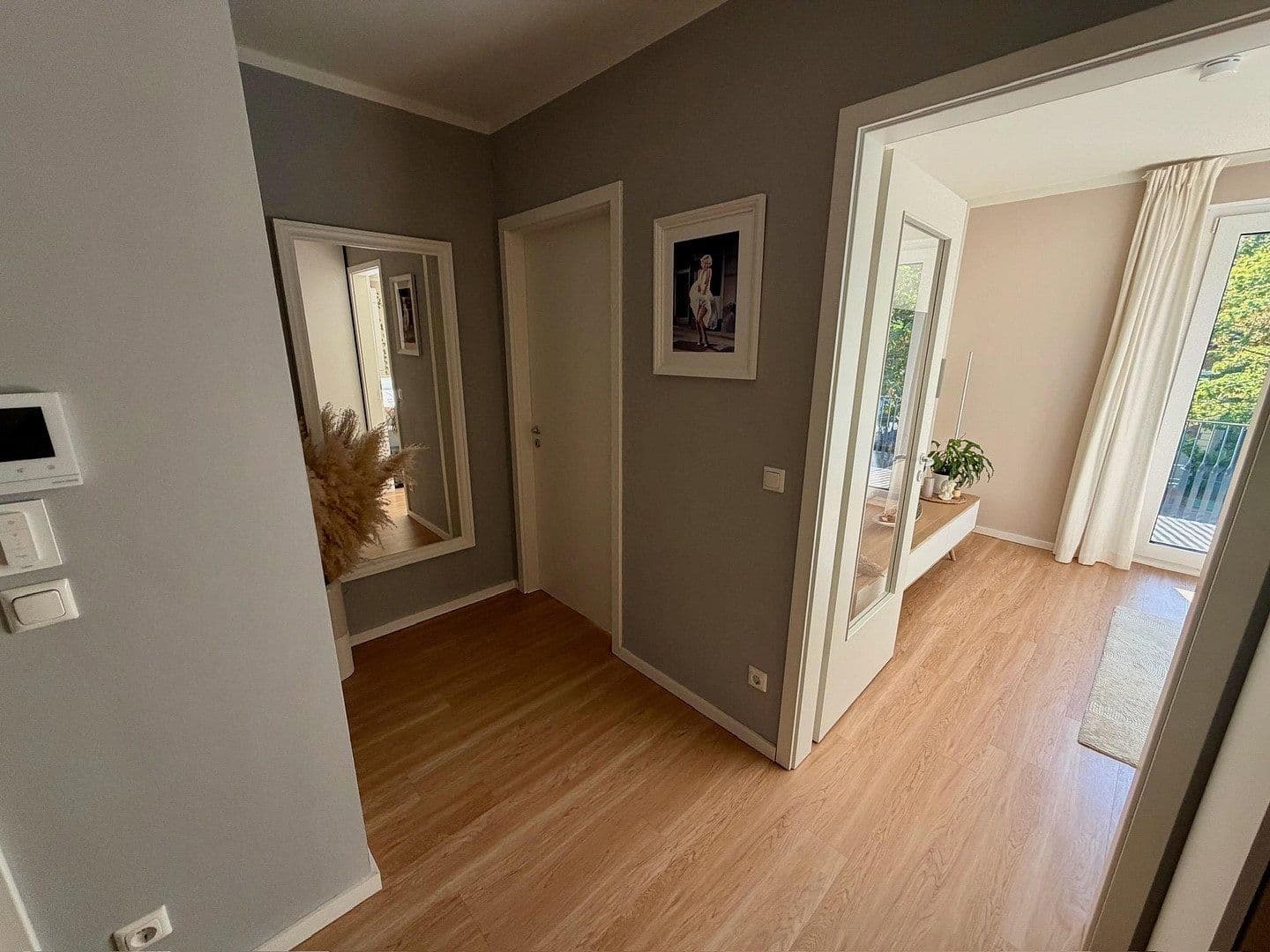 Predaj bytu 4-izbový 89 m², Hamburg, Hamburg Predaj bytu 4-izbový 89 m², Hamburg, Hamburg