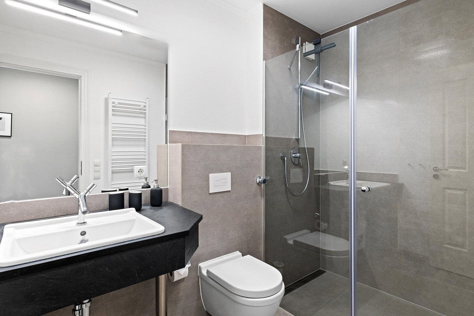 Predaj bytu 4-izbový 122 m², Tannenstraße 7 c, Kühlungsborn, Meklenbursko-Predpomoransko Predaj bytu 4-izbový 122 m², Tannenstraße 7 c, Kühlungsborn, Meklenbursko-Predpomoransko