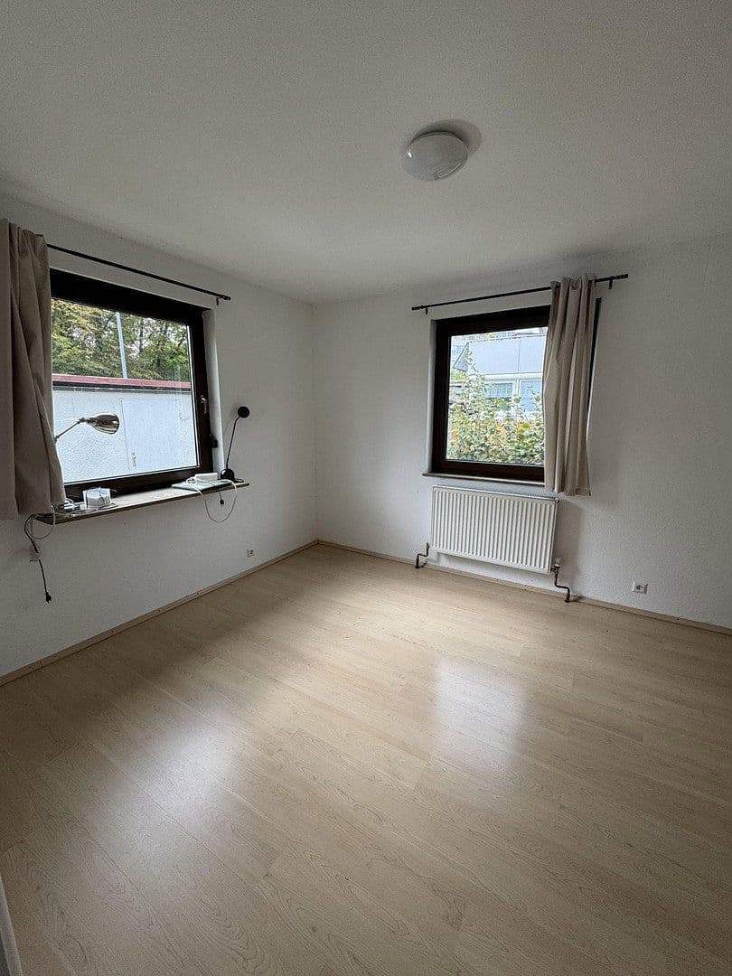 Predaj domu 208 m², pozemok 642 m², Bockelstraße 130, Stutttgart, Bádensko-Wurttembersko Predaj domu 208 m², pozemok 642 m², Bockelstraße 130, Stutttgart, Bádensko-Wurttembersko