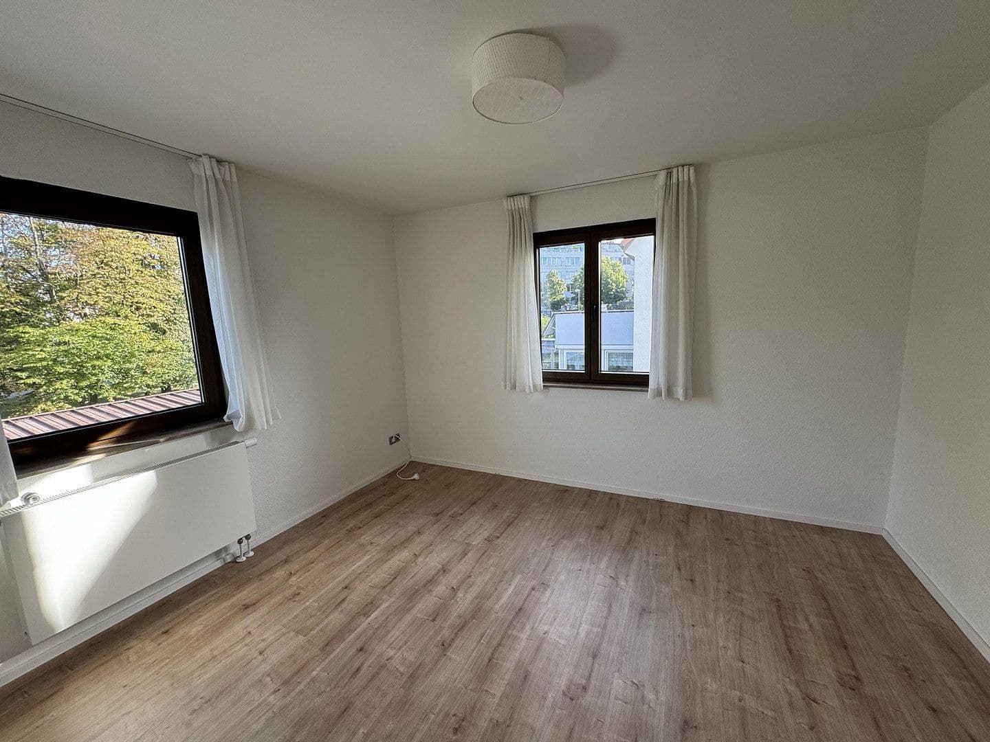 Predaj domu 208 m², pozemok 642 m², Bockelstraße 130, Stutttgart, Bádensko-Wurttembersko Predaj domu 208 m², pozemok 642 m², Bockelstraße 130, Stutttgart, Bádensko-Wurttembersko