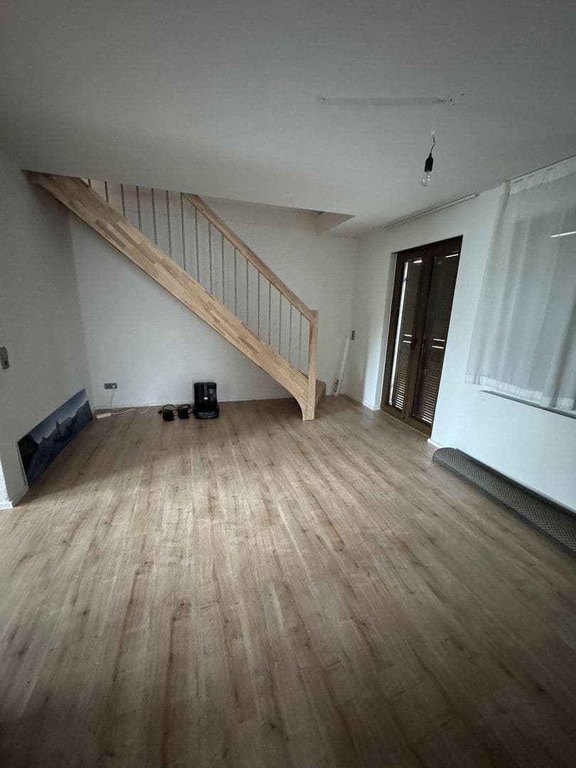 Predaj domu 208 m², pozemok 642 m², Bockelstraße 130, Stutttgart, Bádensko-Wurttembersko Predaj domu 208 m², pozemok 642 m², Bockelstraße 130, Stutttgart, Bádensko-Wurttembersko