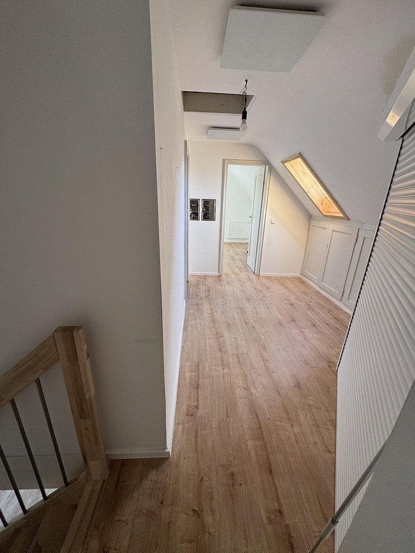 Predaj domu 208 m², pozemok 642 m², Bockelstraße 130, Stutttgart, Bádensko-Wurttembersko Predaj domu 208 m², pozemok 642 m², Bockelstraße 130, Stutttgart, Bádensko-Wurttembersko