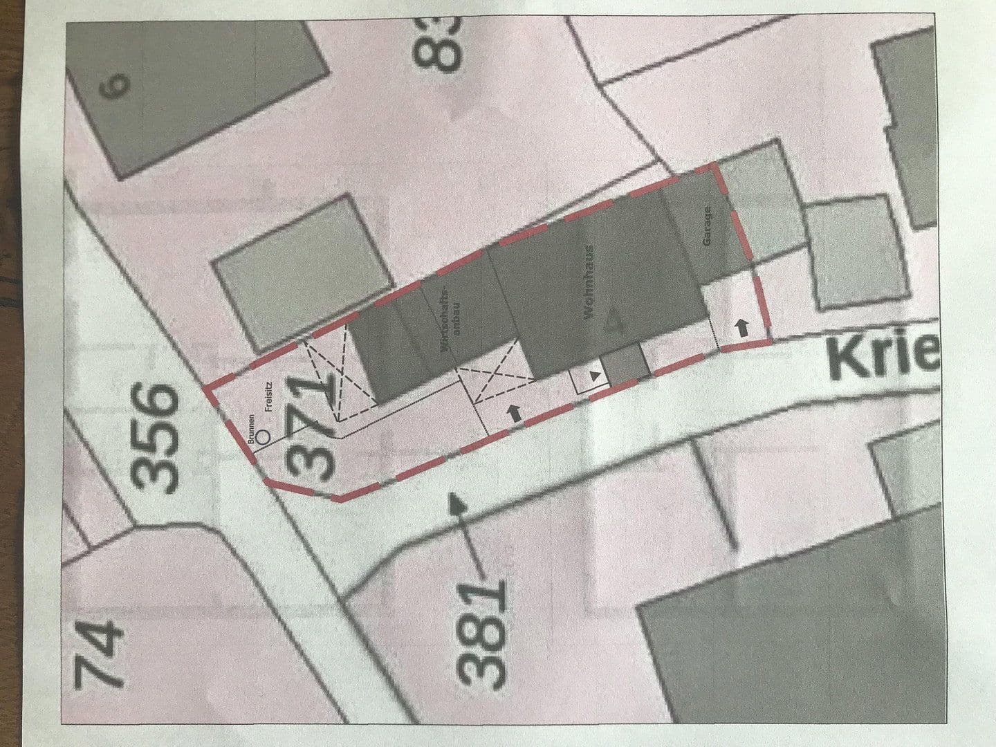 Predaj domu 125 m², pozemok 336 m², Kriegerweg 4, Schlangen, Severné Porýnie - Westfálsko Predaj domu 125 m², pozemok 336 m², Kriegerweg 4, Schlangen, Severné Porýnie - Westfálsko