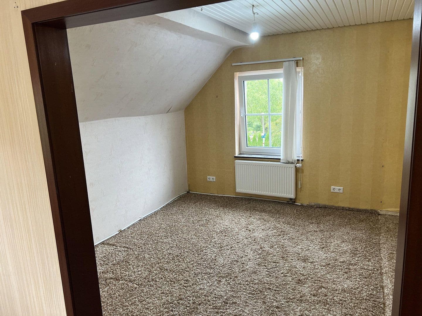 Predaj domu 125 m², pozemok 336 m², Kriegerweg 4, Schlangen, Severné Porýnie - Westfálsko Predaj domu 125 m², pozemok 336 m², Kriegerweg 4, Schlangen, Severné Porýnie - Westfálsko