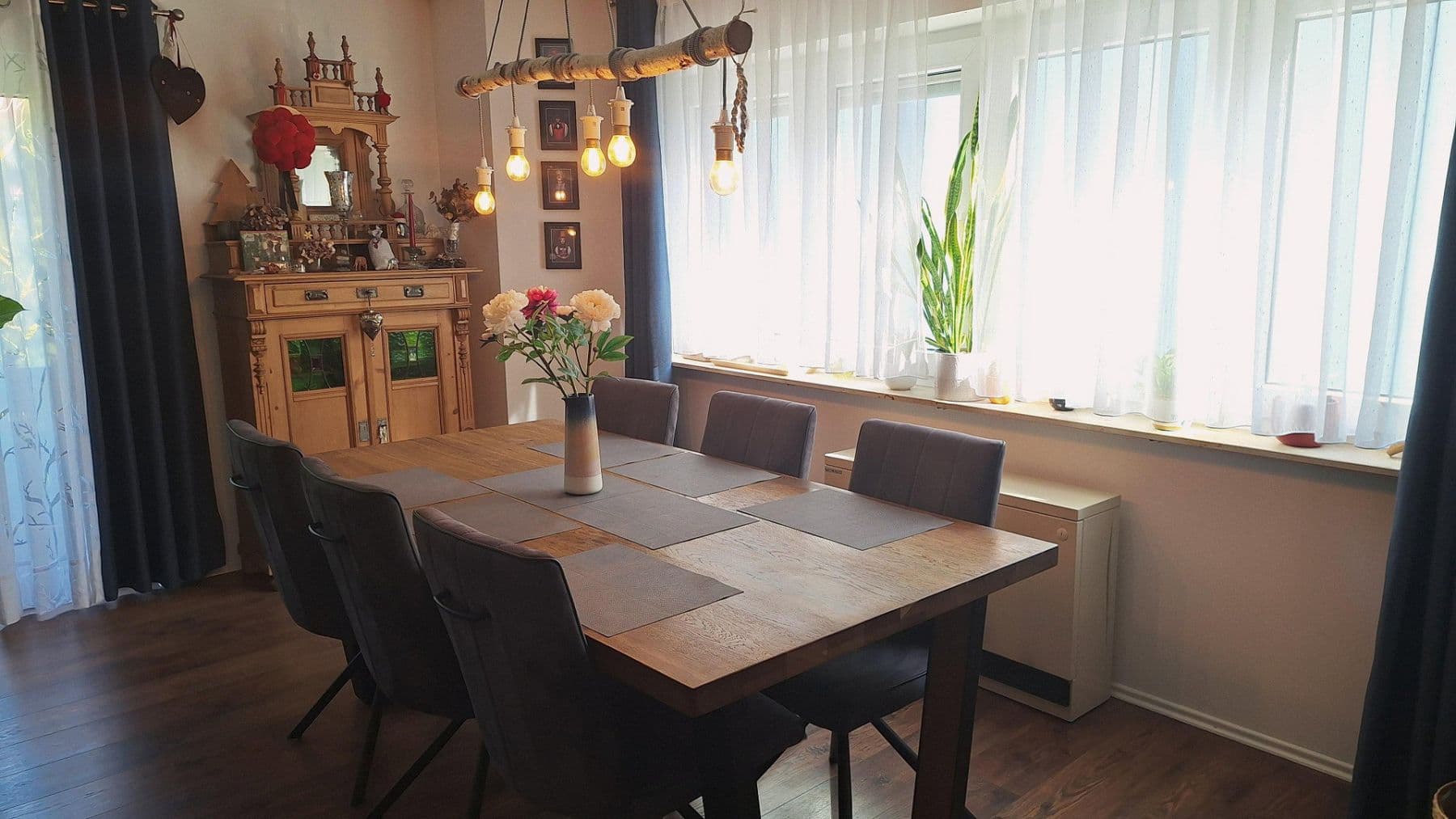 Predaj bytu 4-izbový 111 m², Waldbronn, Bádensko-Wurttembersko Predaj bytu 4-izbový 111 m², Waldbronn, Bádensko-Wurttembersko