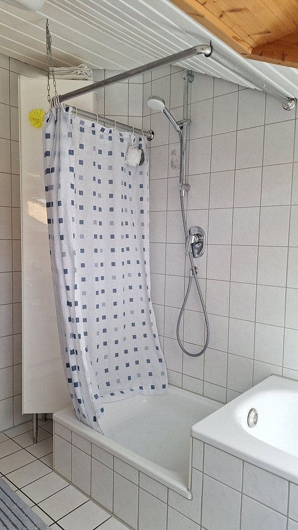 Predaj bytu 4-izbový 111 m², Waldbronn, Bádensko-Wurttembersko Predaj bytu 4-izbový 111 m², Waldbronn, Bádensko-Wurttembersko