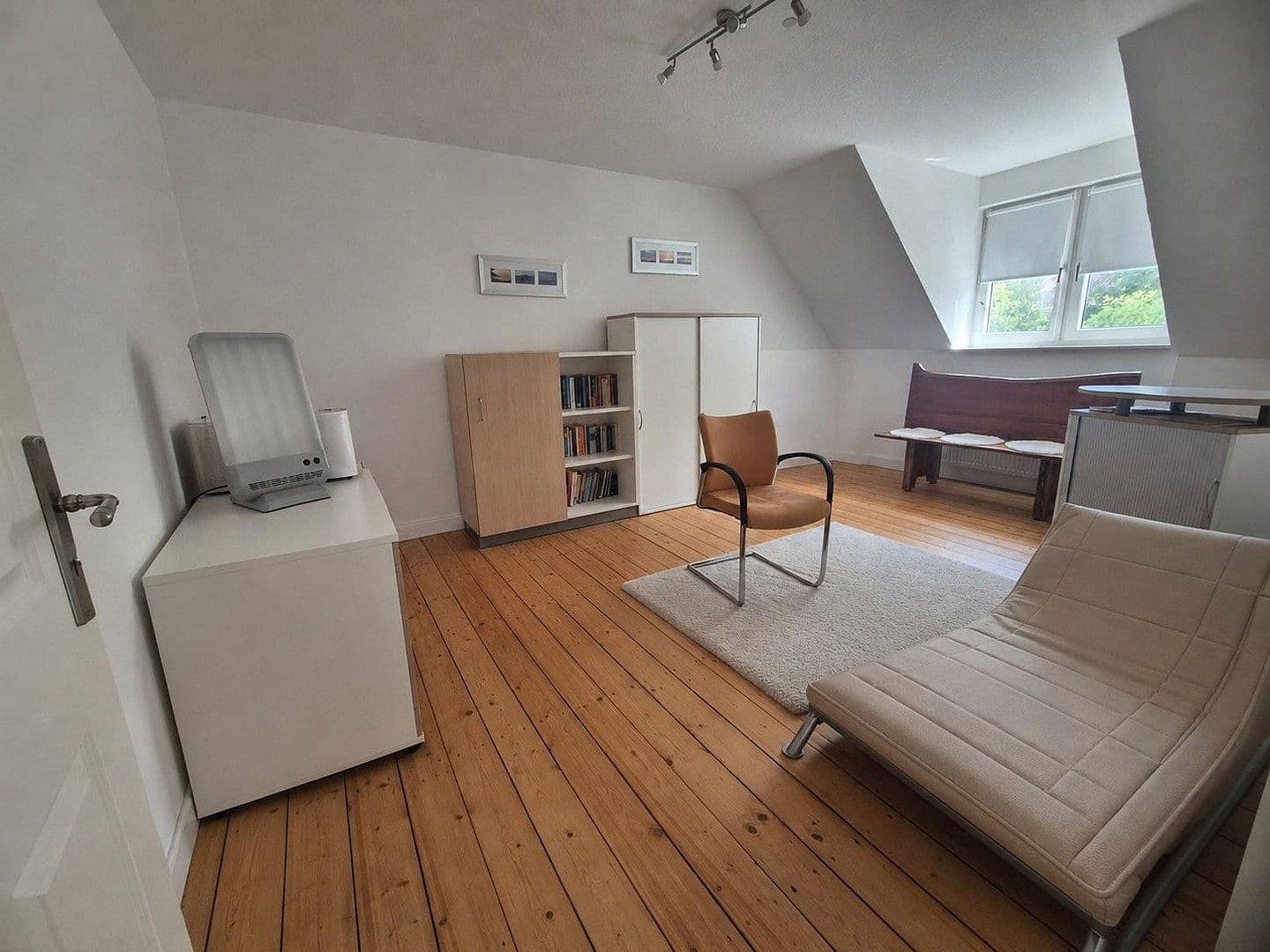 Predaj domu 150 m², pozemok 766 m², Bredelarer Str. 16, Diemelsee, Hesensko Predaj domu 150 m², pozemok 766 m², Bredelarer Str. 16, Diemelsee, Hesensko