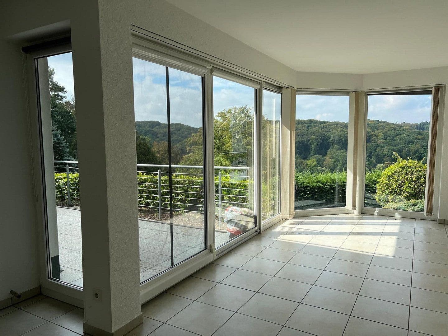 Prenájom bytu 3-izbový 114 m², Hausacker 44, Rösrath, Severné Porýnie - Westfálsko Prenájom bytu 3-izbový 114 m², Hausacker 44, Rösrath, Severné Porýnie - Westfálsko