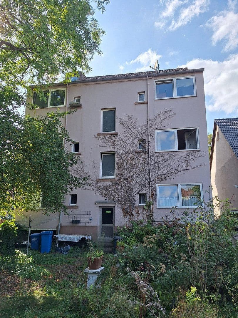 Prenájom bytu 4-izbový 98 m², Gleisstraße 36, Essen, Severné Porýnie - Westfálsko Prenájom bytu 4-izbový 98 m², Gleisstraße 36, Essen, Severné Porýnie - Westfálsko