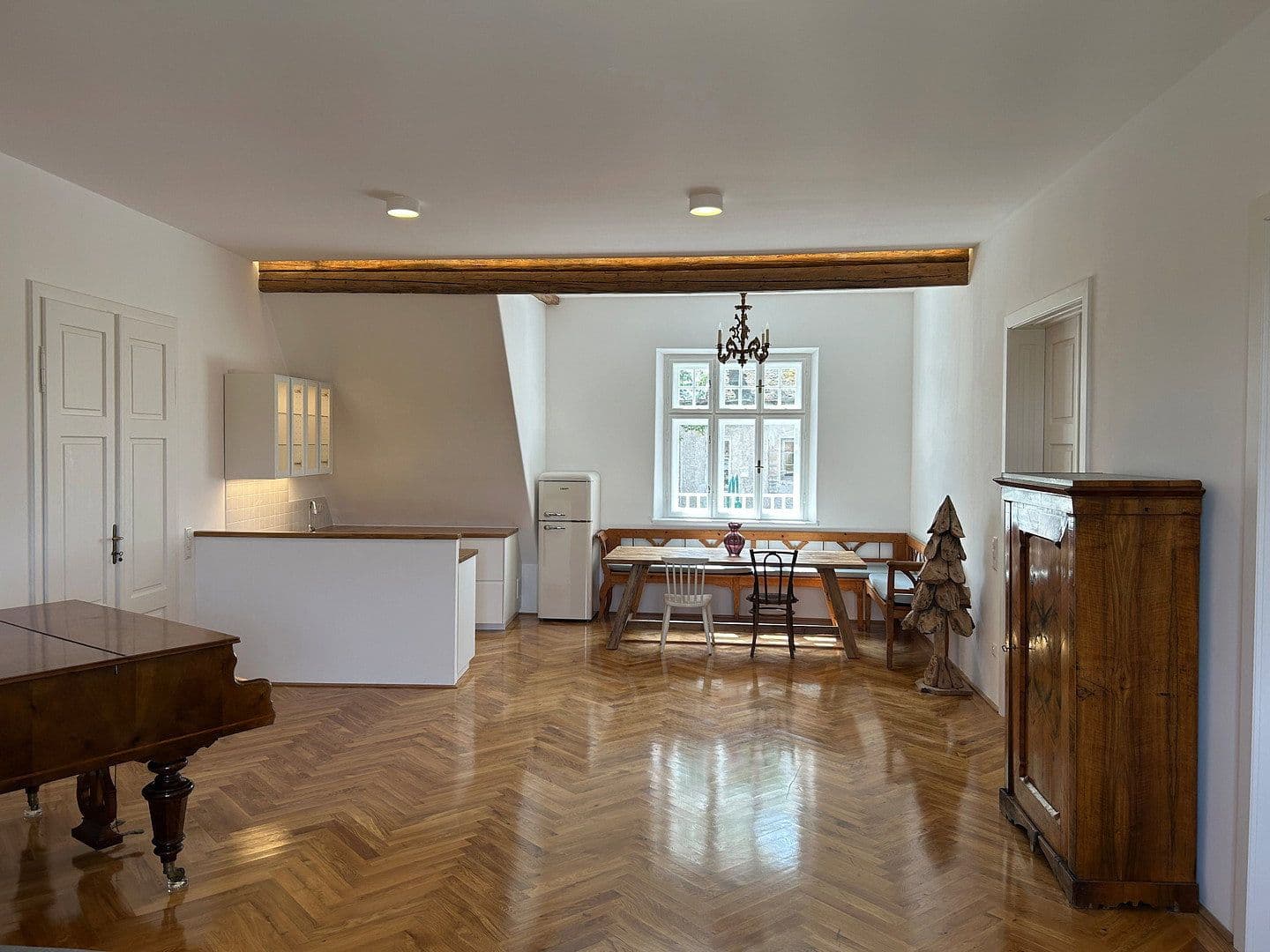 Prenájom bytu 3-izbový 120 m², Horn, Dolné Rakúsko Prenájom bytu 3-izbový 120 m², Horn, Dolné Rakúsko