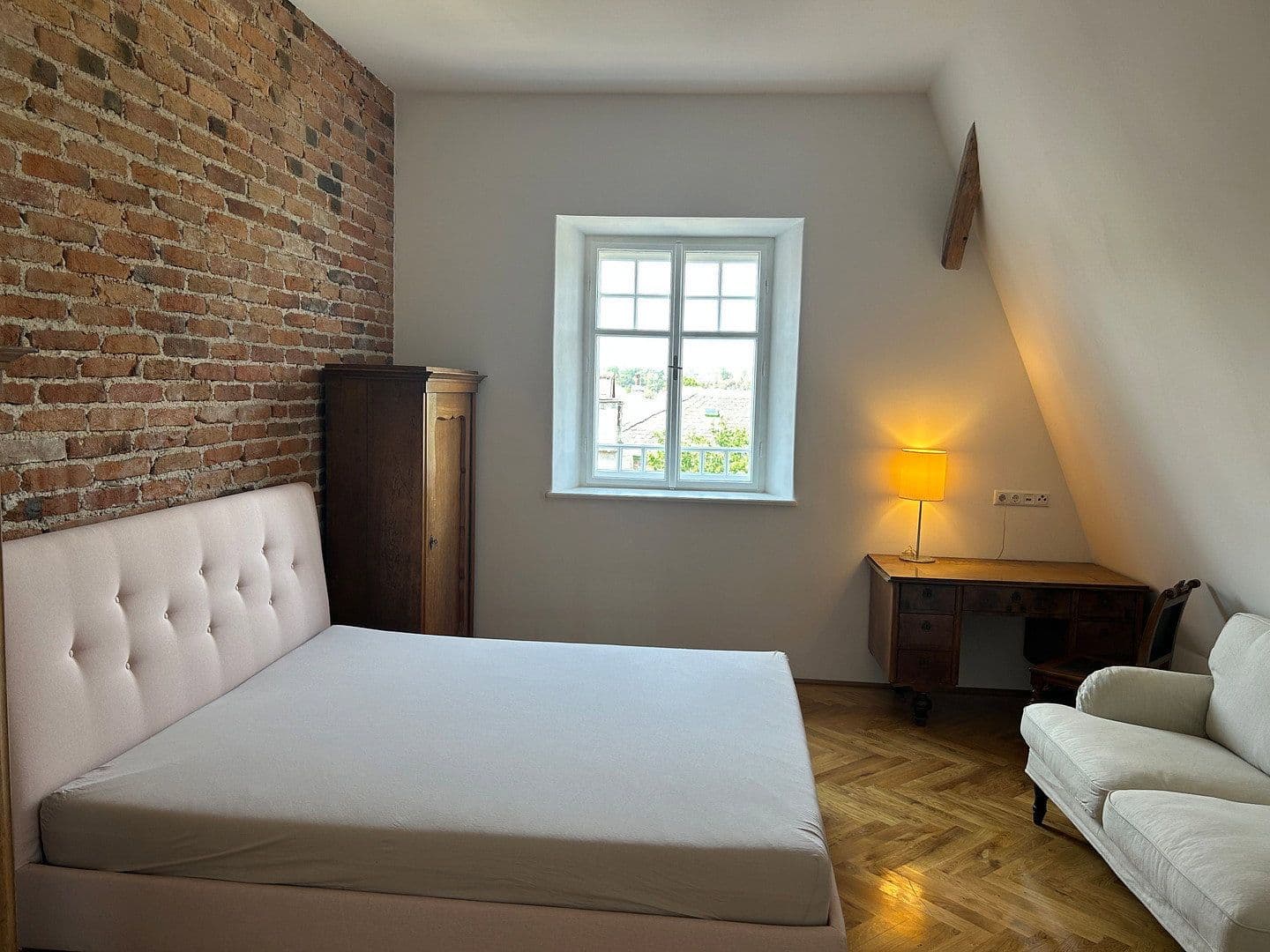 Prenájom bytu 3-izbový 120 m², Horn, Dolné Rakúsko Prenájom bytu 3-izbový 120 m², Horn, Dolné Rakúsko