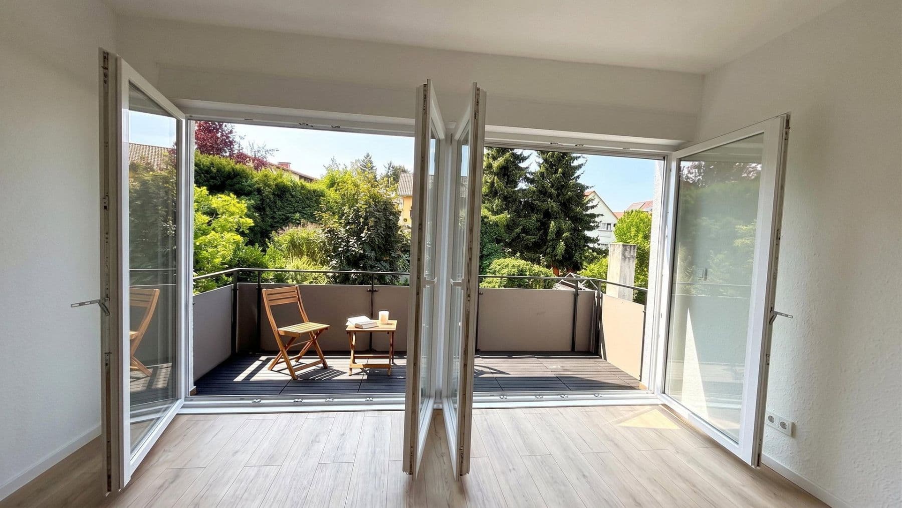 Predaj domu 344 m², pozemok 416 m², Nußloch, Bádensko-Wurttembersko Predaj domu 344 m², pozemok 416 m², Nußloch, Bádensko-Wurttembersko
