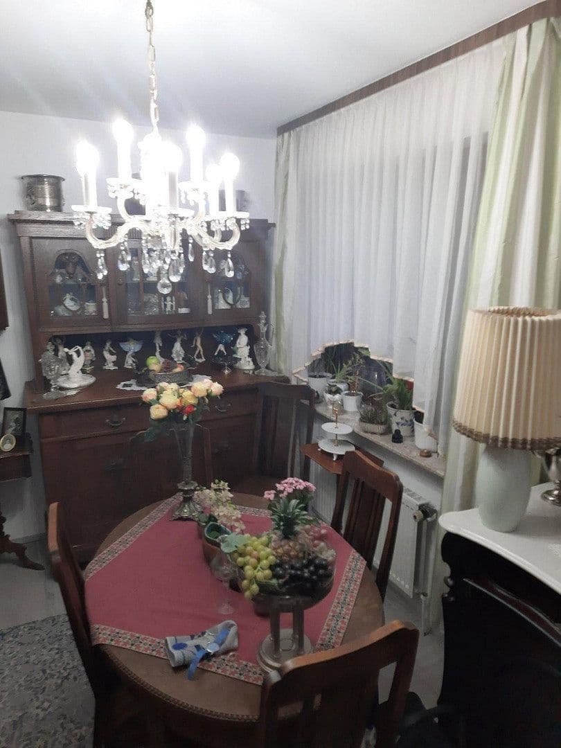 Predaj bytu 4-izbový 78 m², Braunschweig, Dolné Sasko Predaj bytu 4-izbový 78 m², Braunschweig, Dolné Sasko