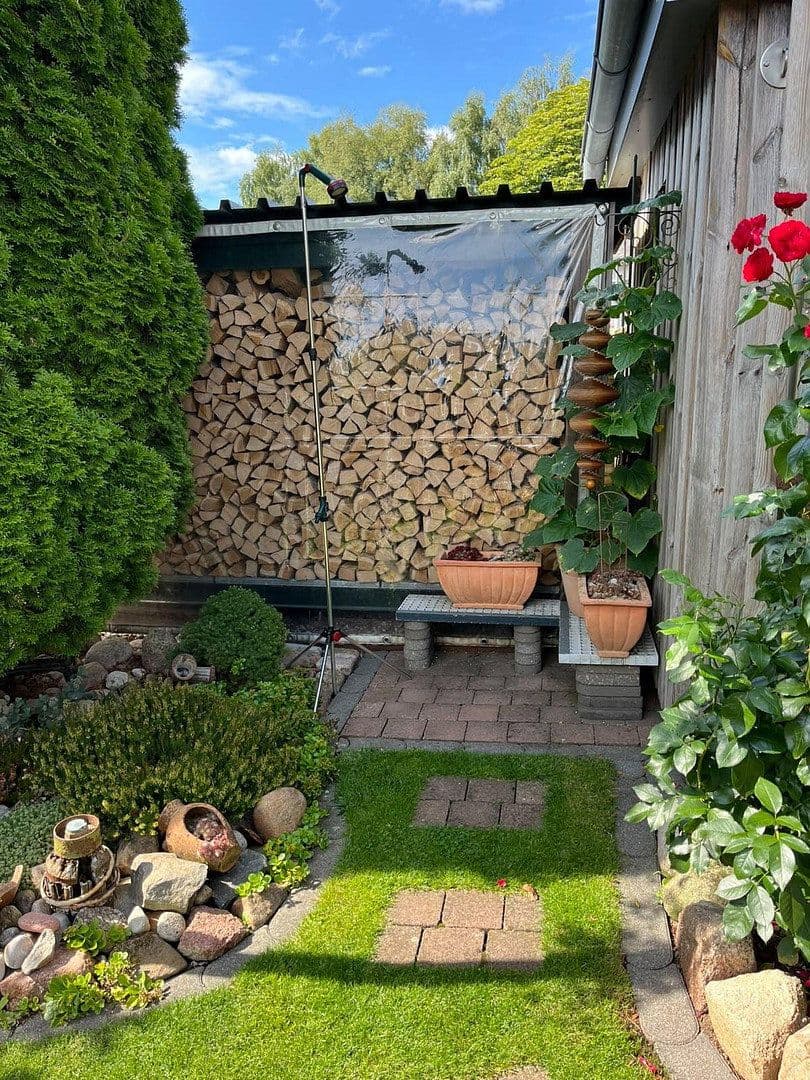 Predaj domu 197 m², pozemok 655 m², Hohenwestedt, Šlezvicko-Holštajnsko Predaj domu 197 m², pozemok 655 m², Hohenwestedt, Šlezvicko-Holštajnsko