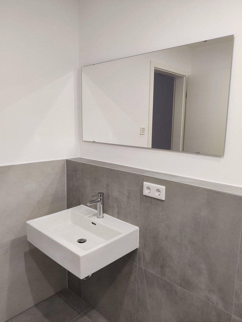Prenájom bytu 1-izbový 57 m², Berlin, Berlín Prenájom bytu 1-izbový 57 m², Berlin, Berlín
