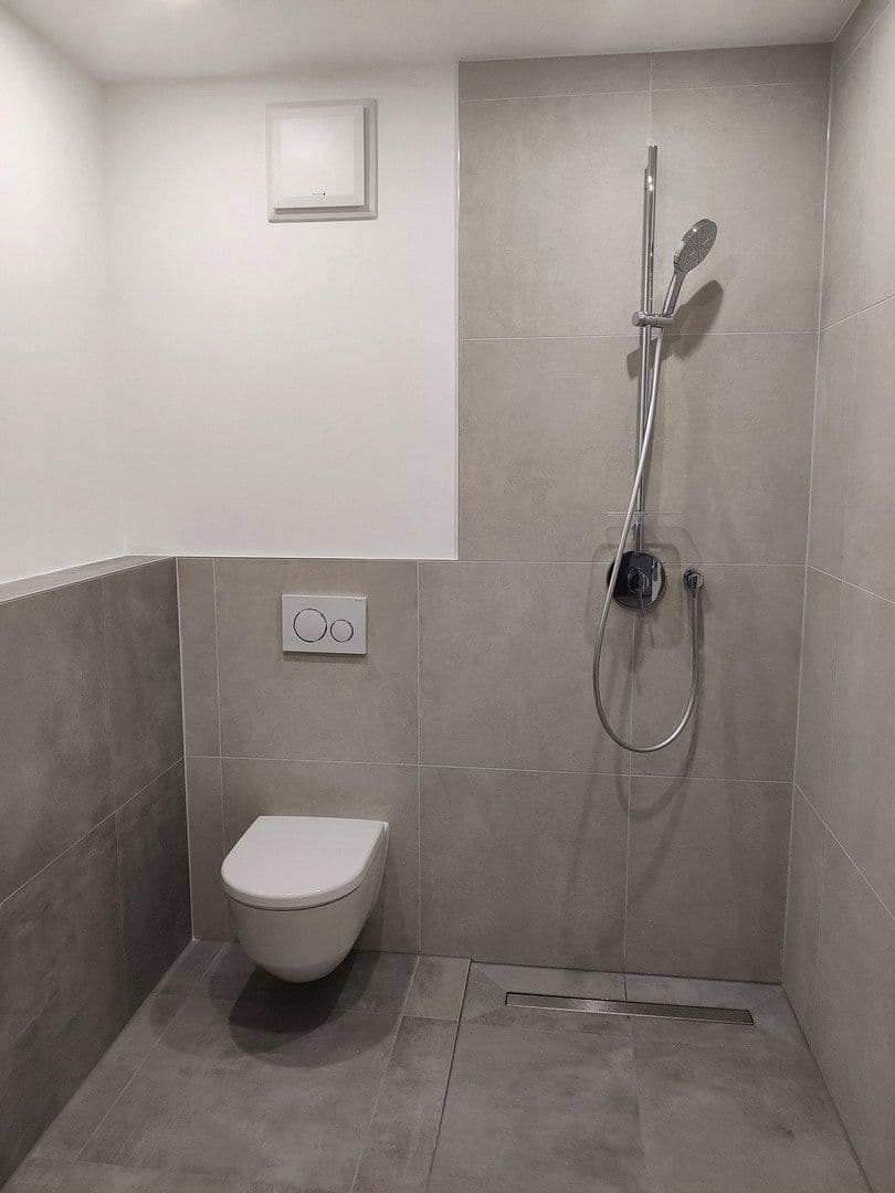 Prenájom bytu 1-izbový 57 m², Berlin, Berlín Prenájom bytu 1-izbový 57 m², Berlin, Berlín