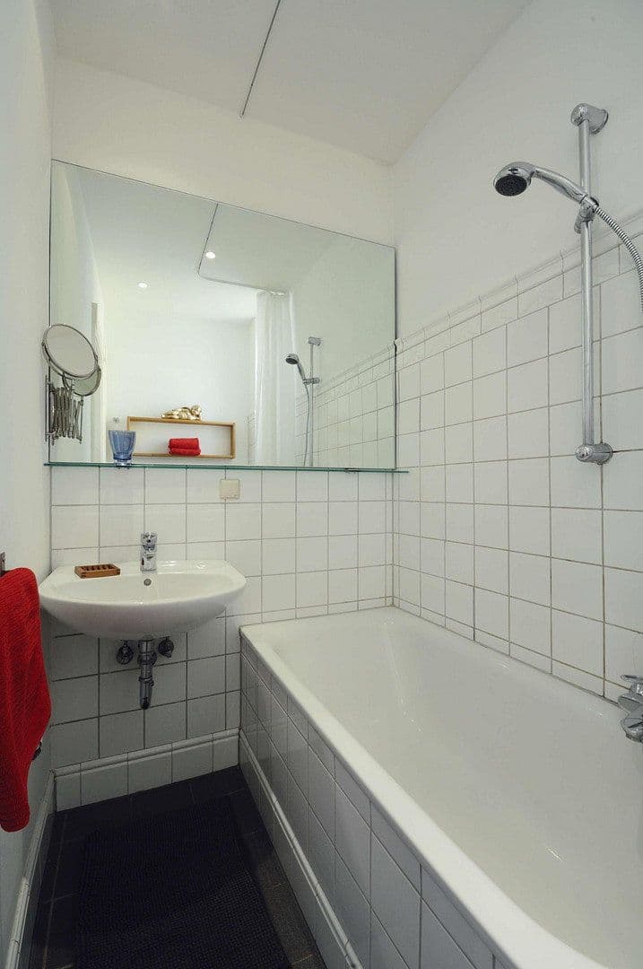 Predaj bytu 2-izbový 57 m², Hamburg, Hamburg Predaj bytu 2-izbový 57 m², Hamburg, Hamburg