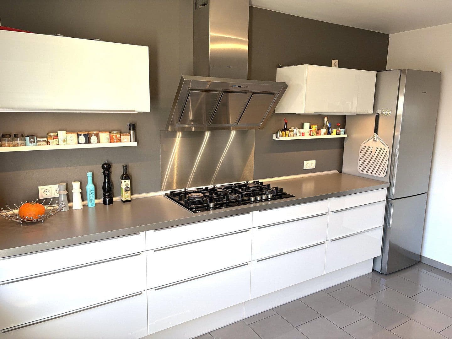 Predaj domu 181 m², pozemok 527 m², Reinheim, Hesensko Predaj domu 181 m², pozemok 527 m², Reinheim, Hesensko