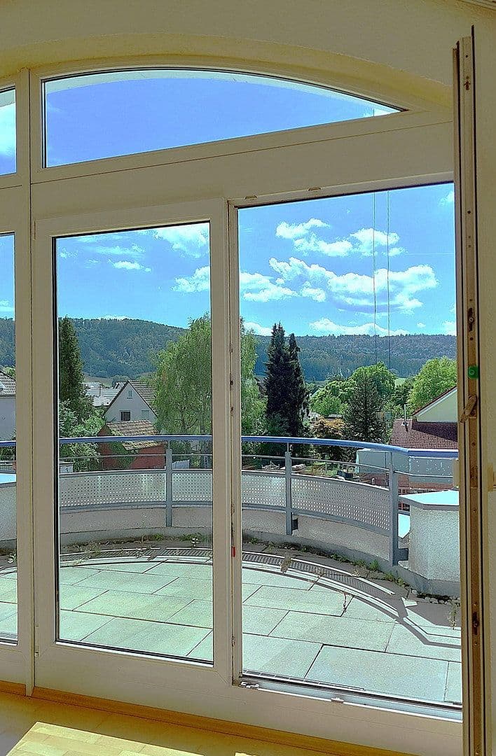Prenájom bytu 4-izbový 112 m², Lorch, Bádensko-Wurttembersko Prenájom bytu 4-izbový 112 m², Lorch, Bádensko-Wurttembersko