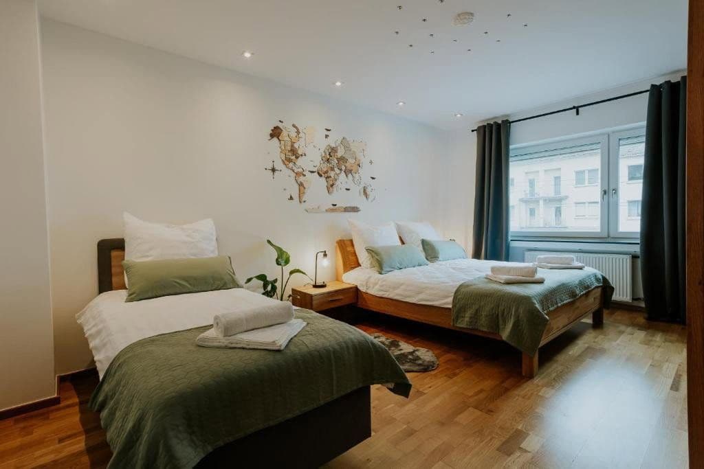 Prenájom bytu 3-izbový 88 m², Essen (Holsterhausen), Severné Porýnie - Westfálsko Prenájom bytu 3-izbový 88 m², Essen (Holsterhausen), Severné Porýnie - Westfálsko