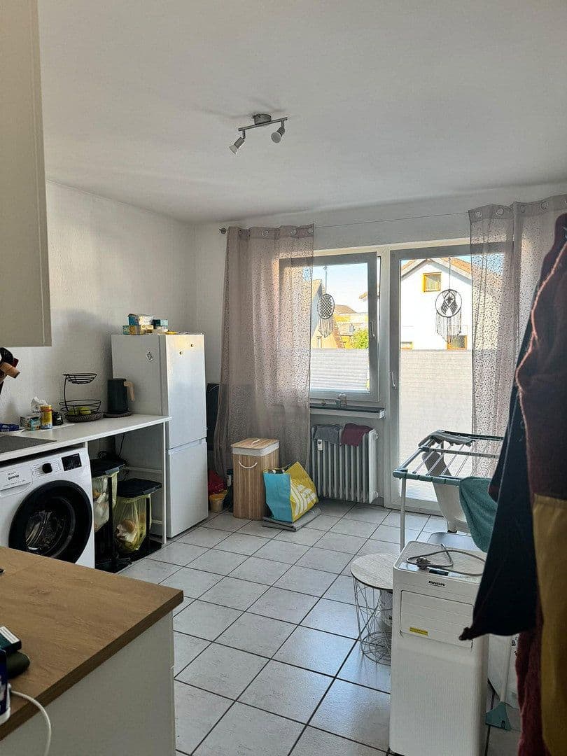 Prenájom bytu 2-izbový 47 m², Birkenweg 6, Siegburg, Severné Porýnie - Westfálsko Prenájom bytu 2-izbový 47 m², Birkenweg 6, Siegburg, Severné Porýnie - Westfálsko