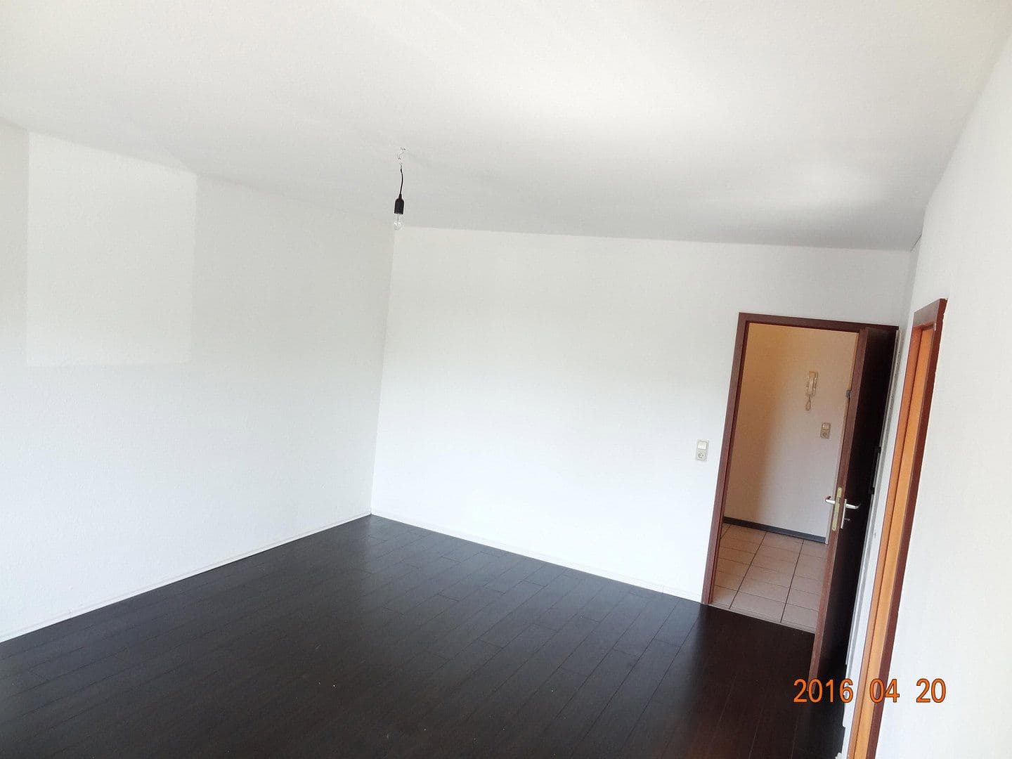 Prenájom bytu 2-izbový 66 m², Aachenerstr 1372, Köln, Severné Porýnie - Westfálsko Prenájom bytu 2-izbový 66 m², Aachenerstr 1372, Köln, Severné Porýnie - Westfálsko