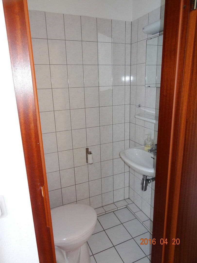 Prenájom bytu 2-izbový 66 m², Aachenerstr 1372, Köln, Severné Porýnie - Westfálsko Prenájom bytu 2-izbový 66 m², Aachenerstr 1372, Köln, Severné Porýnie - Westfálsko
