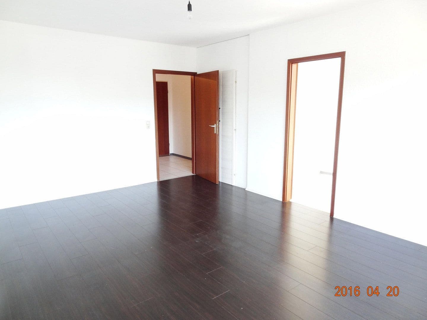 Prenájom bytu 2-izbový 66 m², Aachenerstr 1372, Köln, Severné Porýnie - Westfálsko Prenájom bytu 2-izbový 66 m², Aachenerstr 1372, Köln, Severné Porýnie - Westfálsko
