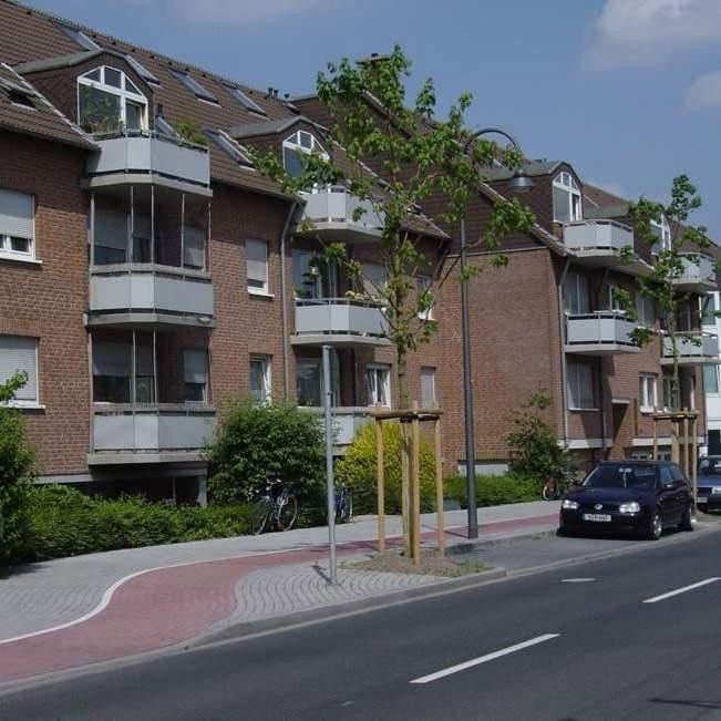Prenájom bytu 2-izbový 66 m², Aachenerstr 1372, Köln, Severné Porýnie - Westfálsko Prenájom bytu 2-izbový 66 m², Aachenerstr 1372, Köln, Severné Porýnie - Westfálsko