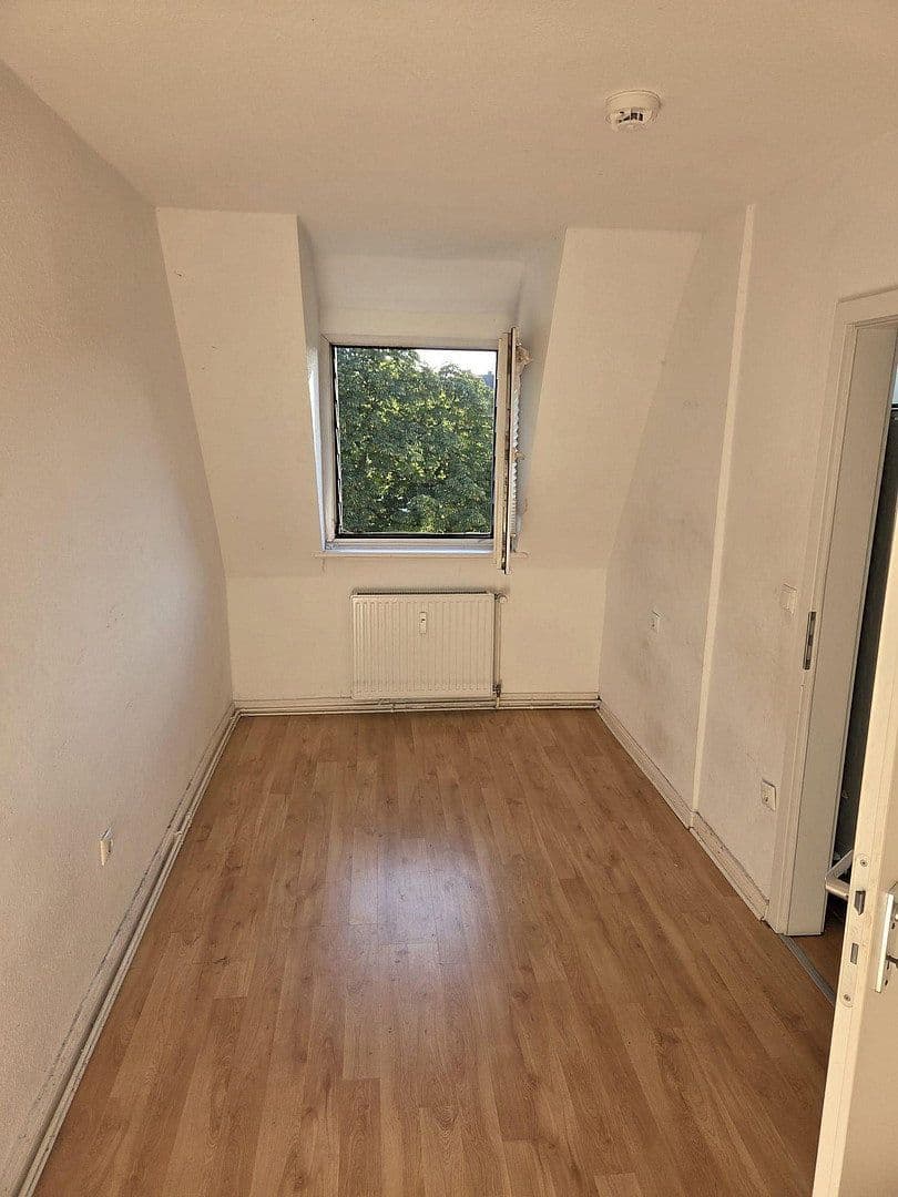 Prenájom bytu 2-izbový 45 m², Moselstraße 35, Duisburg, Severné Porýnie - Westfálsko Prenájom bytu 2-izbový 45 m², Moselstraße 35, Duisburg, Severné Porýnie - Westfálsko