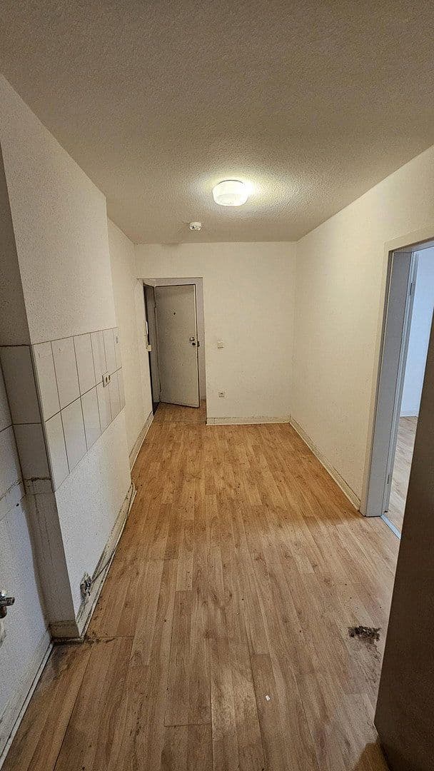 Prenájom bytu 2-izbový 45 m², Moselstraße 35, Duisburg, Severné Porýnie - Westfálsko Prenájom bytu 2-izbový 45 m², Moselstraße 35, Duisburg, Severné Porýnie - Westfálsko