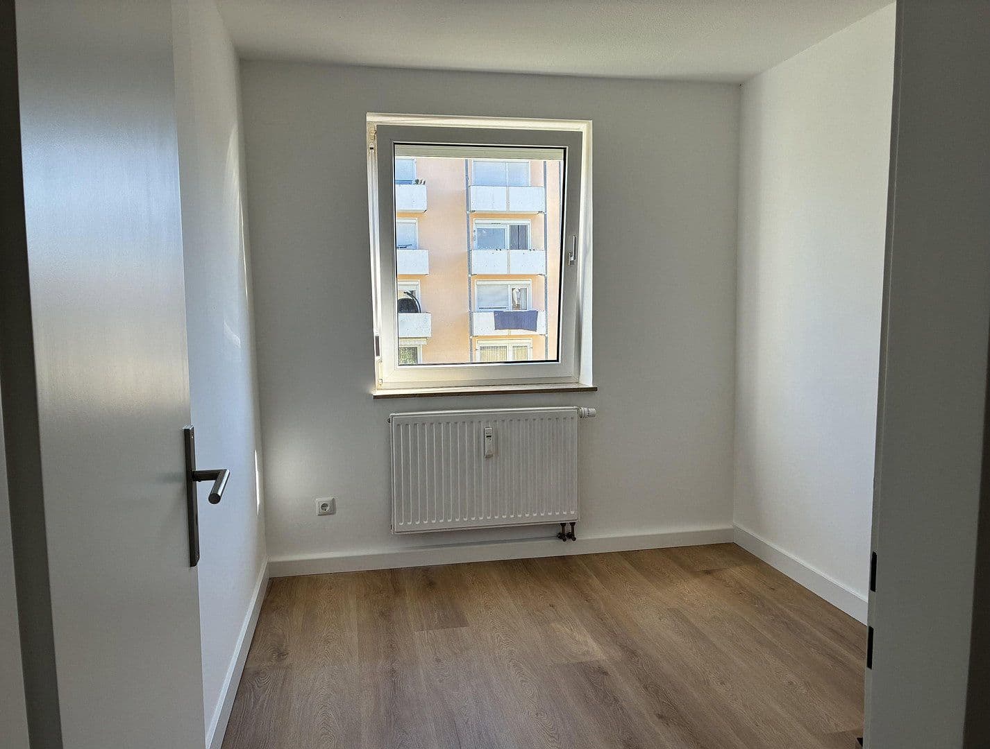 Predaj bytu 3-izbový 67 m², Kissing, Bavorsko Predaj bytu 3-izbový 67 m², Kissing, Bavorsko