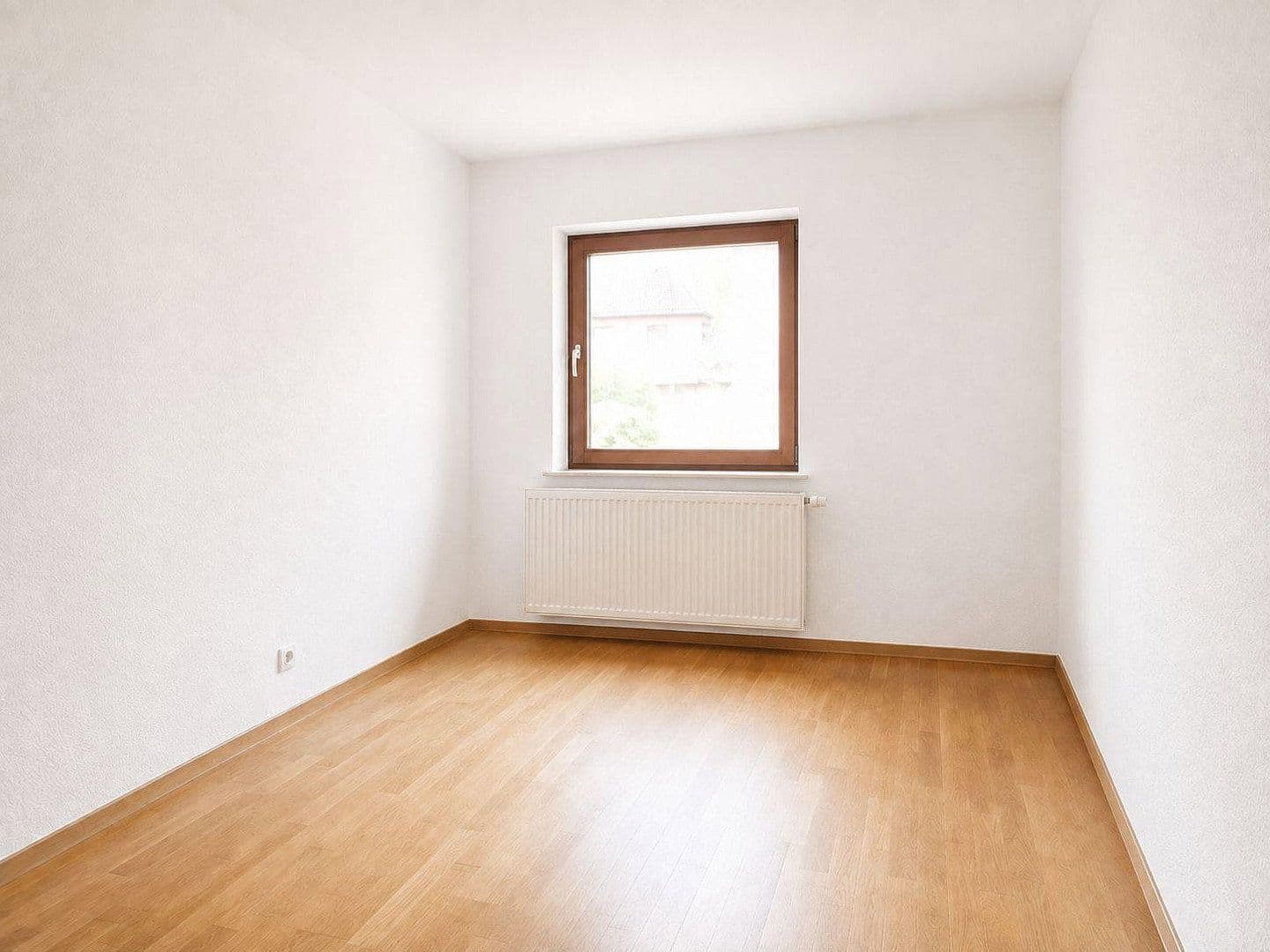 Predaj domu 130 m², pozemok 395 m², Wacholderweg 53, Henstedt-Ulzburg, Šlezvicko-Holštajnsko Predaj domu 130 m², pozemok 395 m², Wacholderweg 53, Henstedt-Ulzburg, Šlezvicko-Holštajnsko