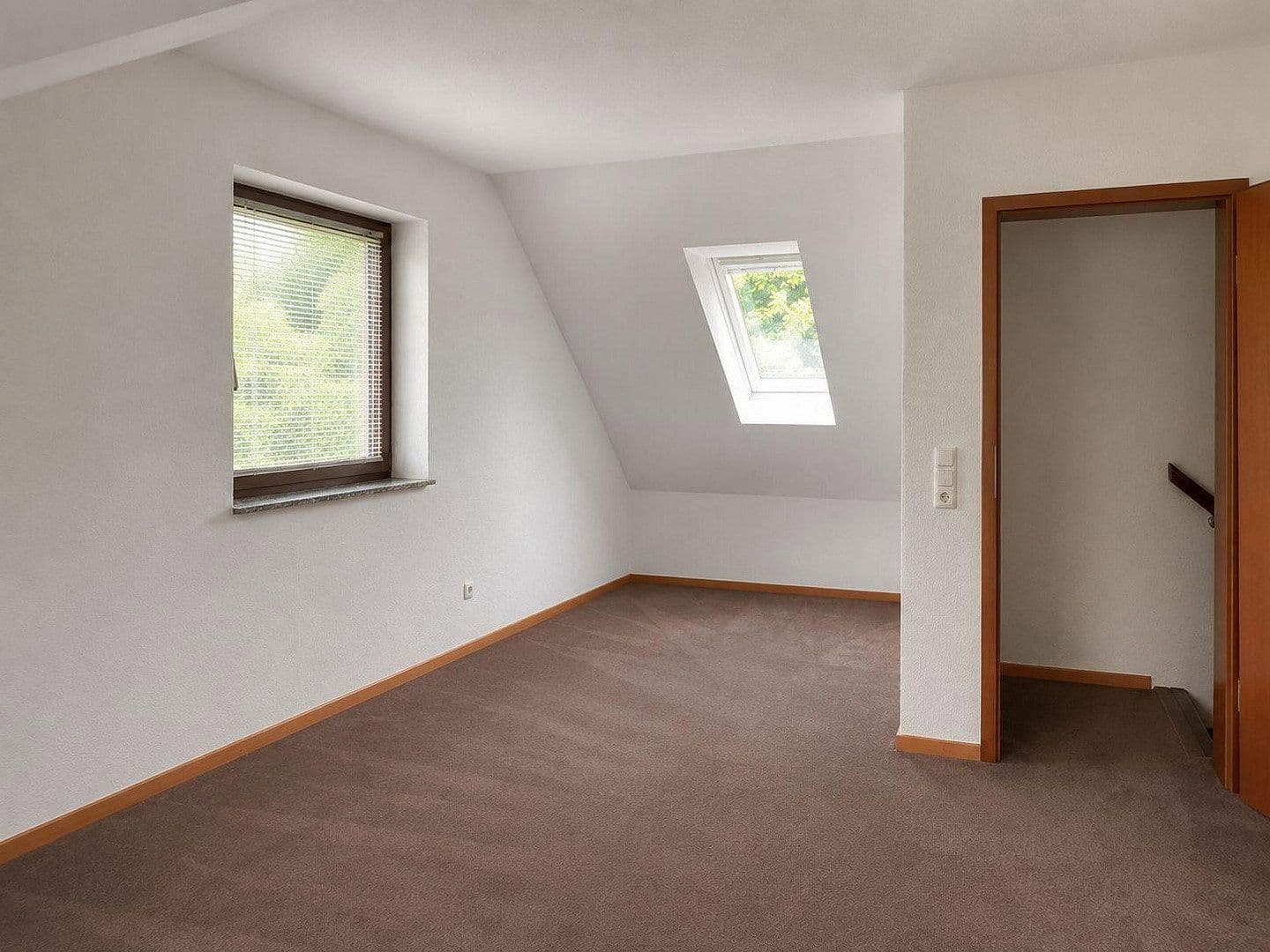 Predaj domu 130 m², pozemok 395 m², Wacholderweg 53, Henstedt-Ulzburg, Šlezvicko-Holštajnsko Predaj domu 130 m², pozemok 395 m², Wacholderweg 53, Henstedt-Ulzburg, Šlezvicko-Holštajnsko
