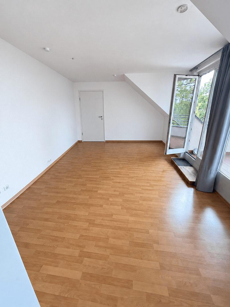 Prenájom bytu 3-izbový 63 m², Velten, Brandenbursko Prenájom bytu 3-izbový 63 m², Velten, Brandenbursko