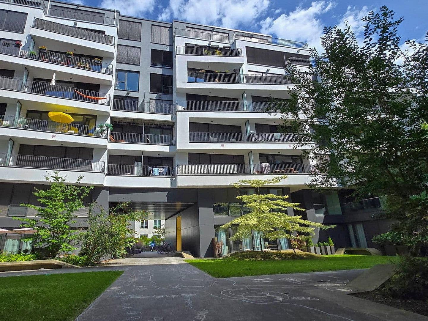 Predaj bytu 3-izbový 112 m², Chausseestraße 37, Top-Lage im Herzen von Berlin-Mitte, Berlín Predaj bytu 3-izbový 112 m², Chausseestraße 37, Top-Lage im Herzen von Berlin-Mitte, Berlín