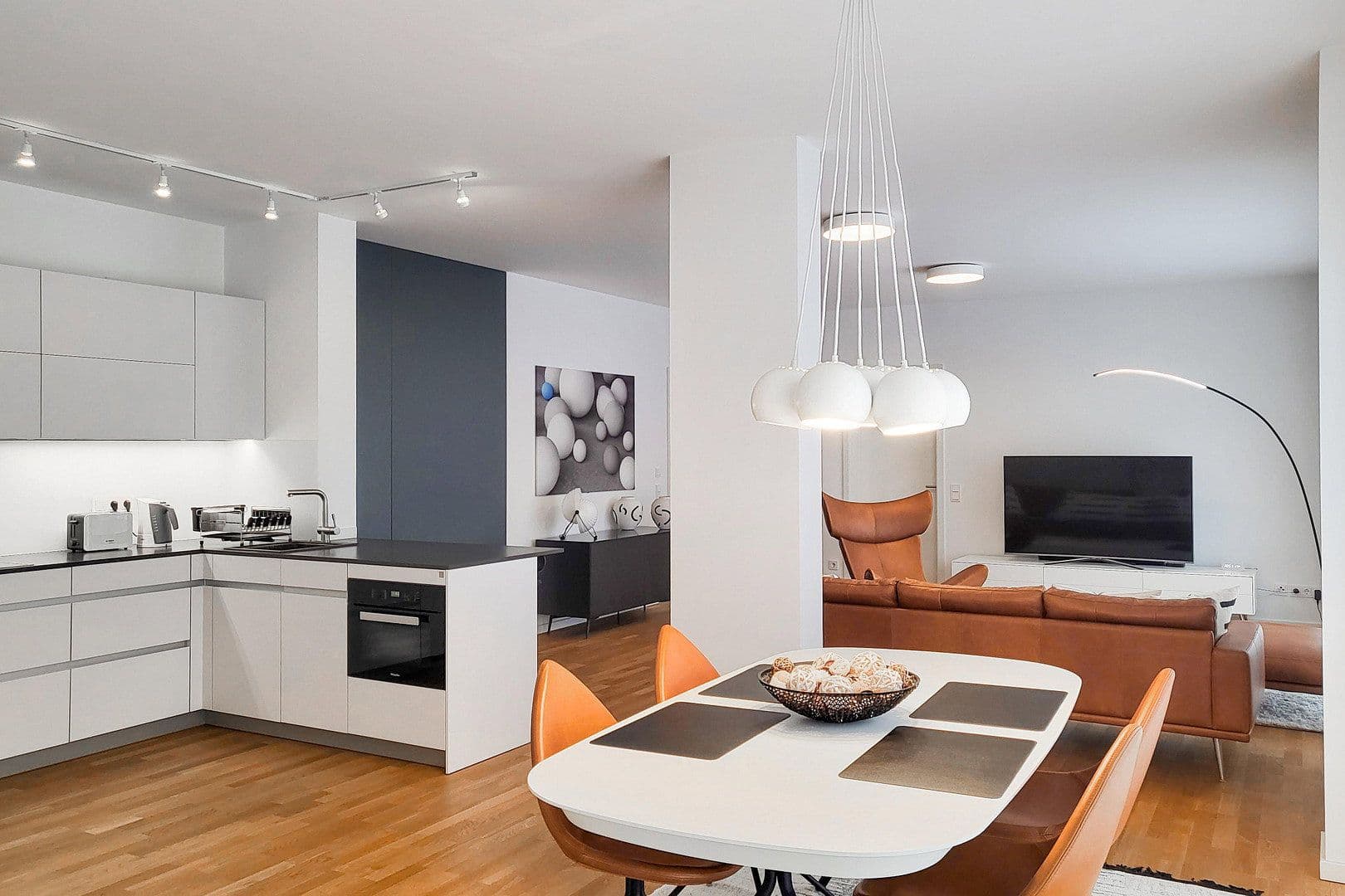 Predaj bytu 3-izbový 112 m², Chausseestraße 37, Top-Lage im Herzen von Berlin-Mitte, Berlín Predaj bytu 3-izbový 112 m², Chausseestraße 37, Top-Lage im Herzen von Berlin-Mitte, Berlín
