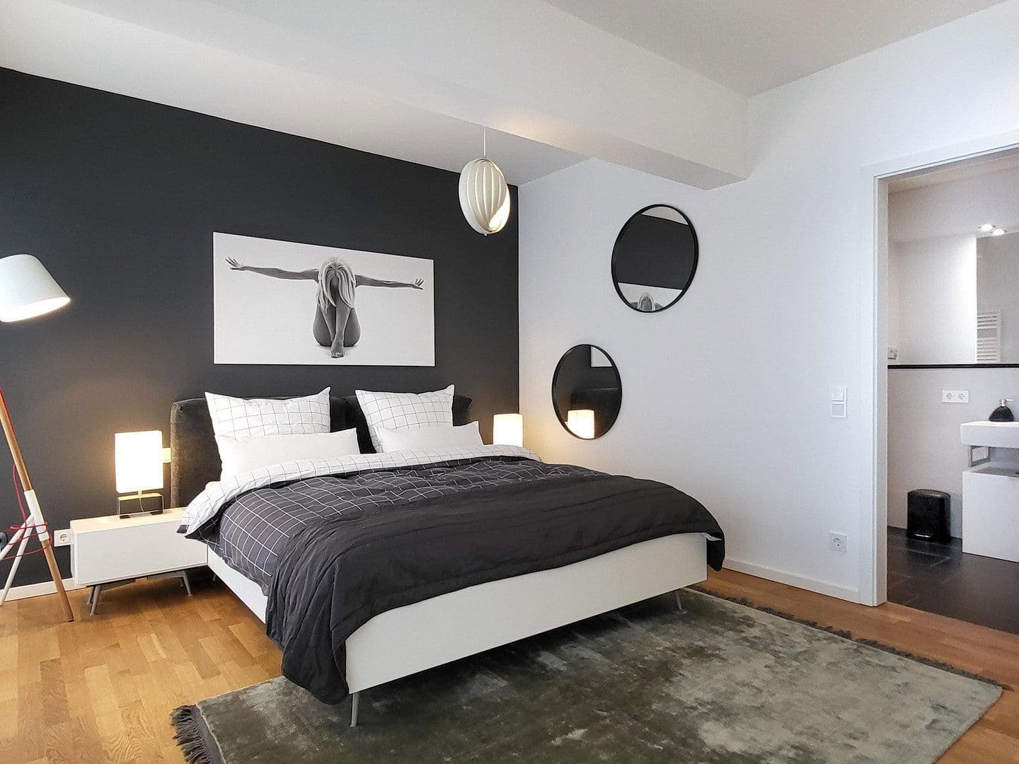 Predaj bytu 3-izbový 112 m², Chausseestraße 37, Top-Lage im Herzen von Berlin-Mitte, Berlín Predaj bytu 3-izbový 112 m², Chausseestraße 37, Top-Lage im Herzen von Berlin-Mitte, Berlín