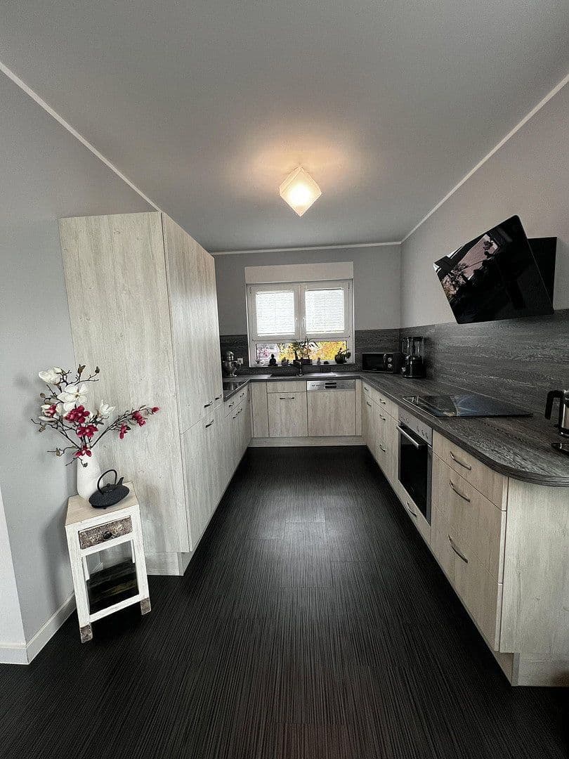 Predaj domu 138 m², pozemok 215 m², Dietzenbach, Hesensko Predaj domu 138 m², pozemok 215 m², Dietzenbach, Hesensko