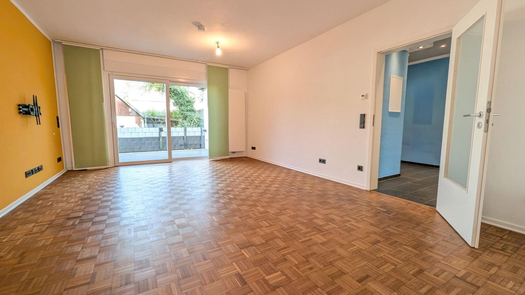Predaj bytu 3-izbový 94 m², Oberhausen, Severné Porýnie - Westfálsko Predaj bytu 3-izbový 94 m², Oberhausen, Severné Porýnie - Westfálsko