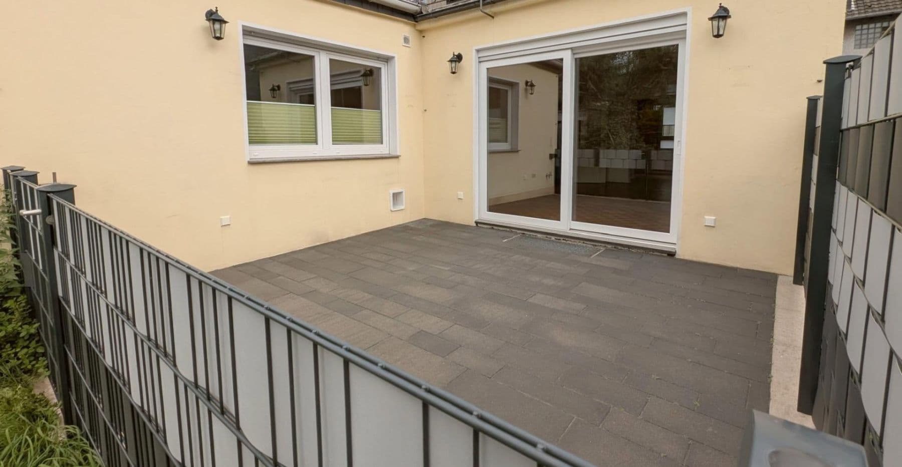 Predaj bytu 3-izbový 94 m², Oberhausen, Severné Porýnie - Westfálsko Predaj bytu 3-izbový 94 m², Oberhausen, Severné Porýnie - Westfálsko