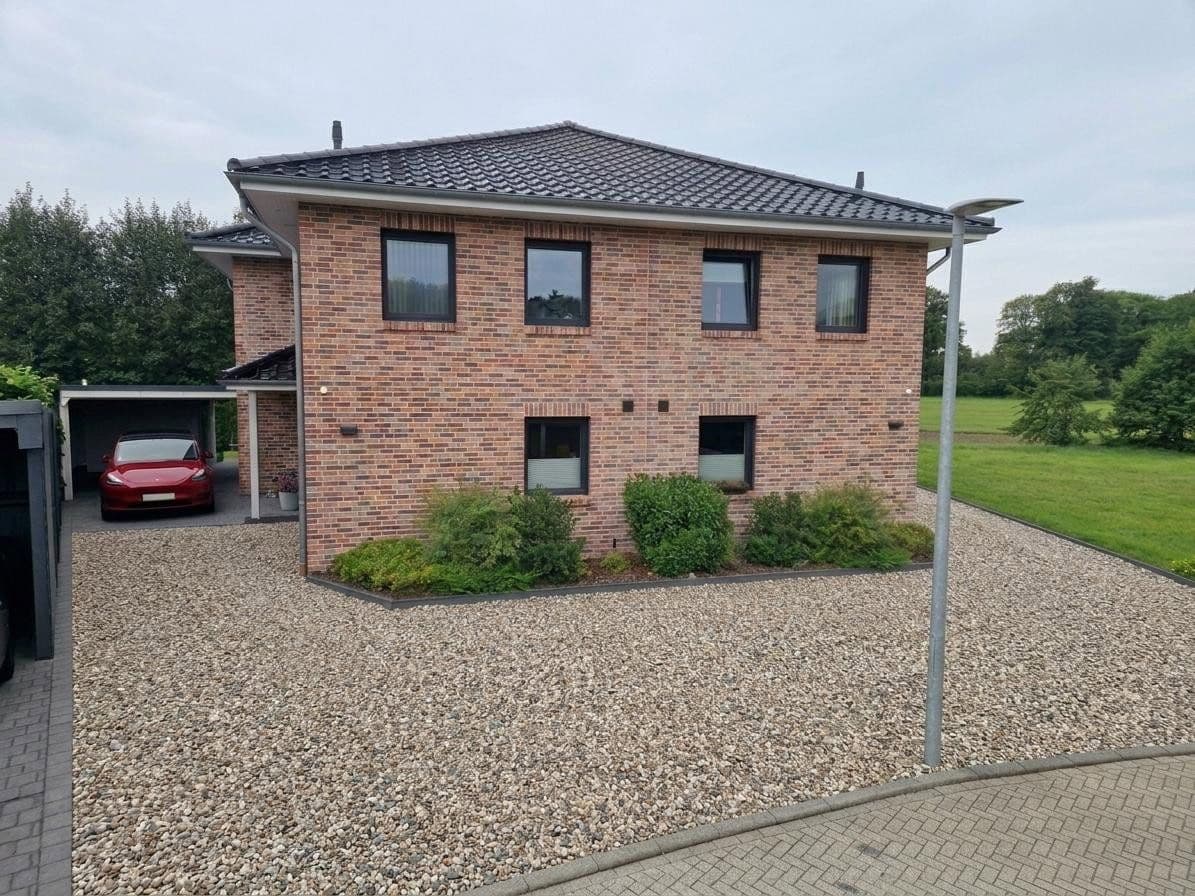 Prenájom domu 126 m², pozemok 350 m², Schmalfeld, Šlezvicko-Holštajnsko Prenájom domu 126 m², pozemok 350 m², Schmalfeld, Šlezvicko-Holštajnsko