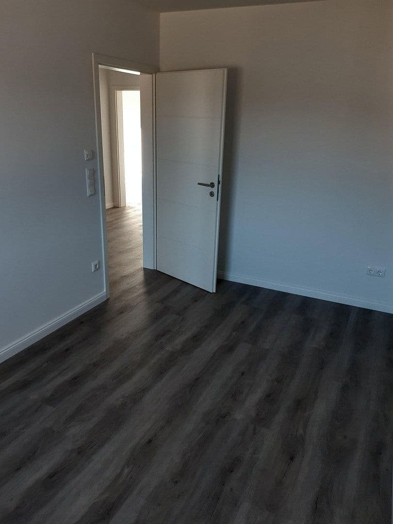 Prenájom domu 126 m², pozemok 350 m², Schmalfeld, Šlezvicko-Holštajnsko Prenájom domu 126 m², pozemok 350 m², Schmalfeld, Šlezvicko-Holštajnsko