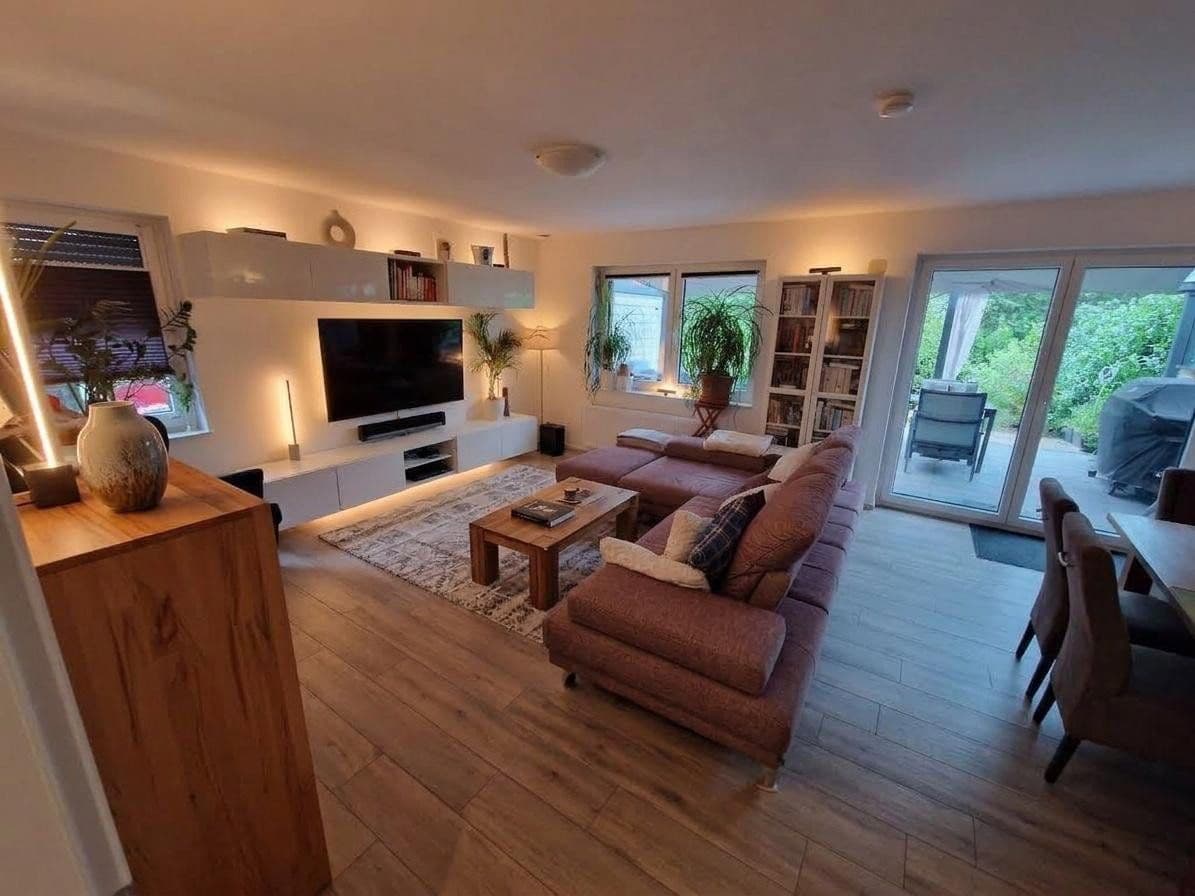 Prenájom domu 126 m², pozemok 350 m², Schmalfeld, Šlezvicko-Holštajnsko Prenájom domu 126 m², pozemok 350 m², Schmalfeld, Šlezvicko-Holštajnsko